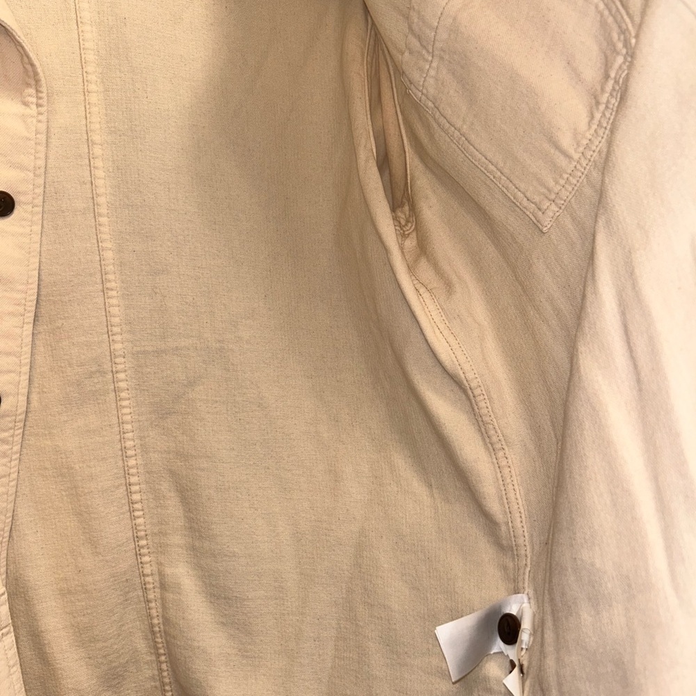 Gently used men’s large banana republic long sleeve - Picture 8 of 8
